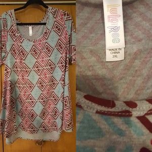 Lularoe 2XL Perfect T